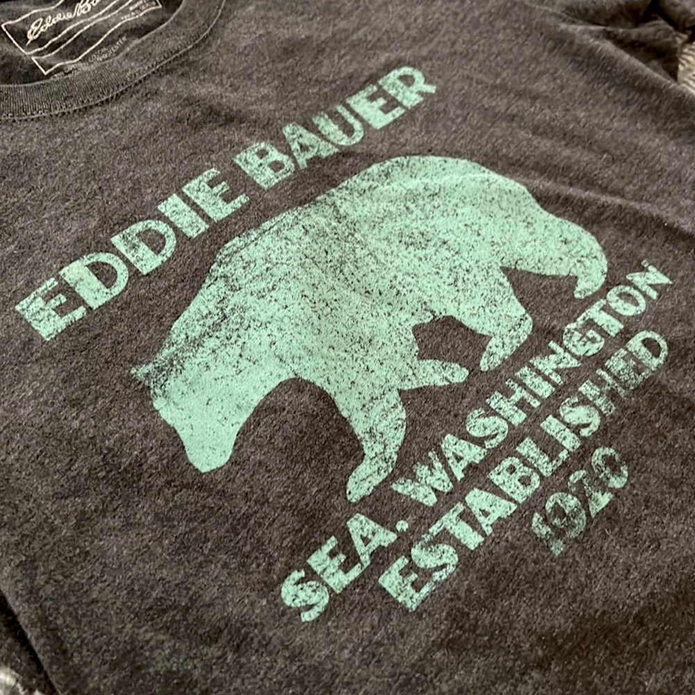 Women’s Eddie Bauer Tee - Picture 2 of 3